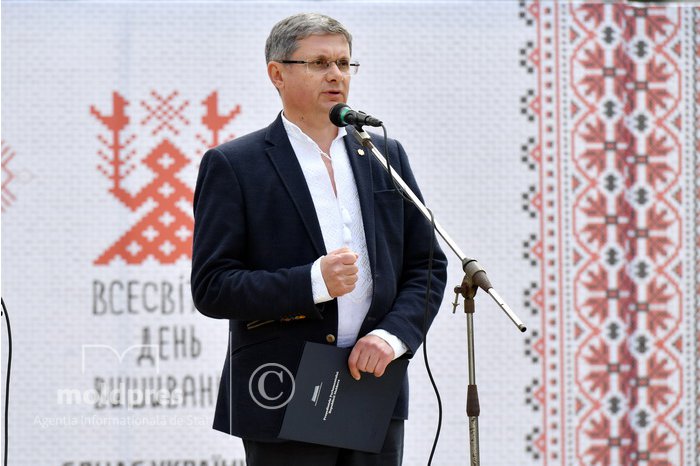 PHOTO Moldovan speaker attends World Vyshyvanka Da