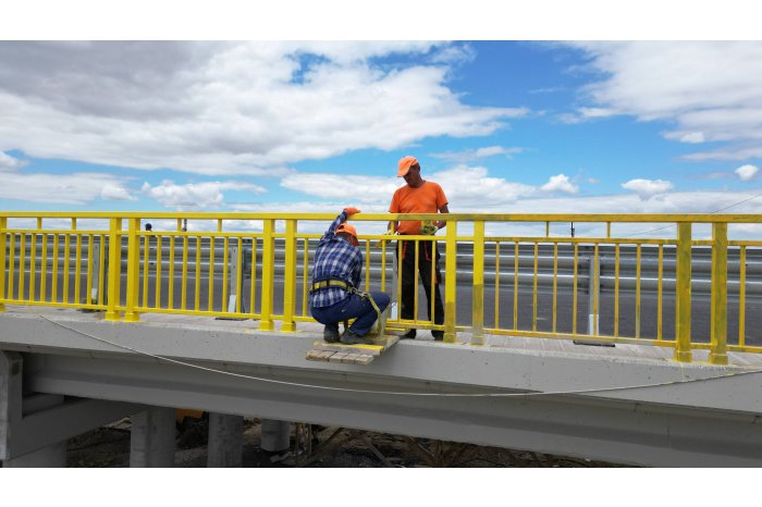 ПРАВИТЕЛЬСТВО СТРОИТ// Завершаются работы по ремонту моста в Басарабяске 