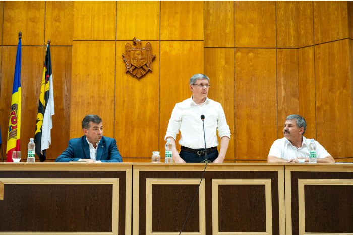 Igor Grosu: „Raionul Leova va beneficia de peste 76 de milioane de lei pentru reparația drumurilor naționale”