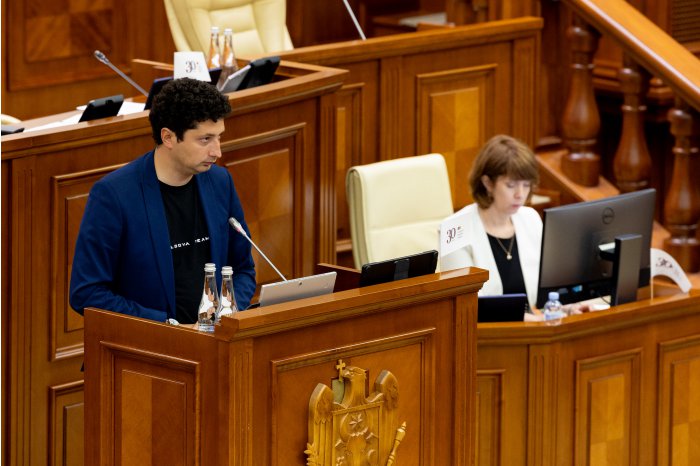 Deputații au operat modificări la Legea bugetului de stat