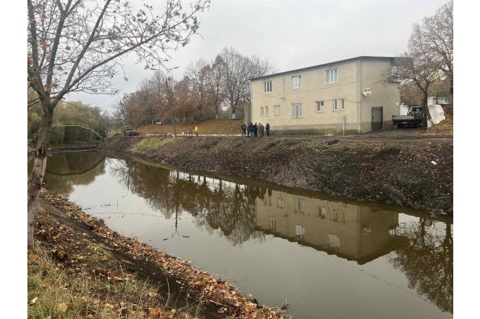 PHOTO Pedestrian area in Riscani rehabilitated, greened with Poland's support